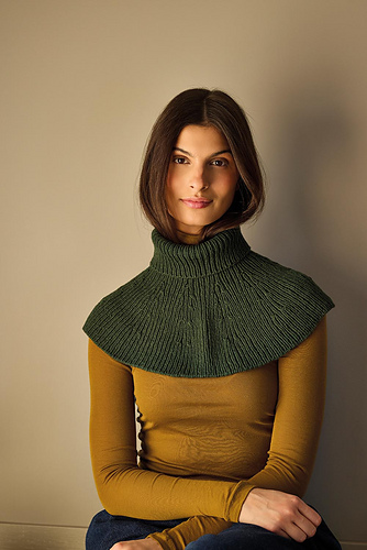 Stilla - faux turtleneck