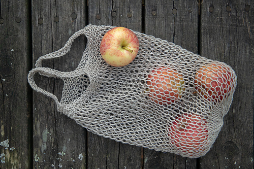 Fruktkurv med håndtak - Maria Samuelsson