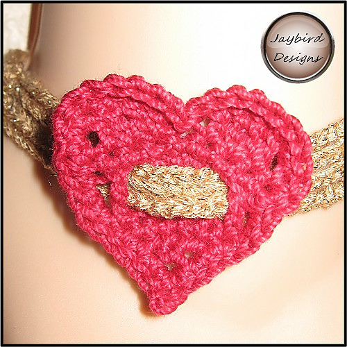 Ravelry Heart Slider Choker pattern by Jennifer Cirka Jaybird Designs
