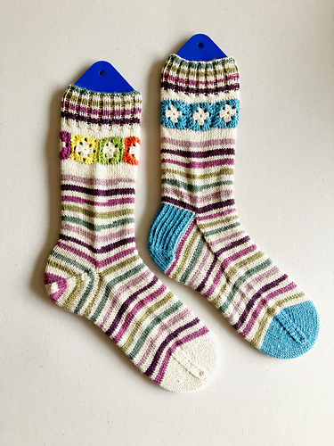 Grannys in a Row Sokker - Jen Yard