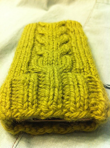 iPhone 4 Pullover photo 5