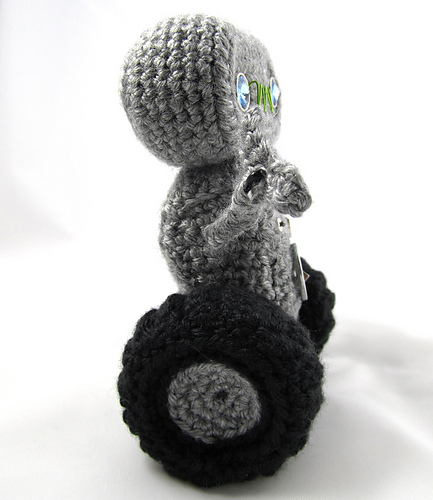 Cuddly Robot photo 5