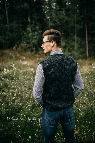 Summit Men's Sweater Vest photo 6
