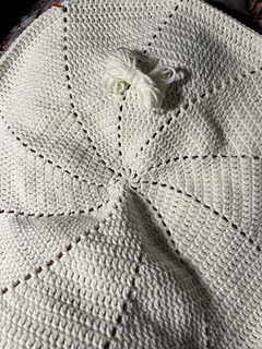 2025-09-10 Twenty-two rounds of white with a tad leftover.