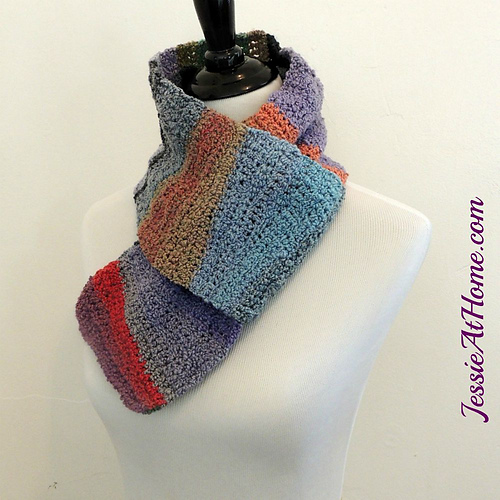 Textured Waves Scarf photo 5