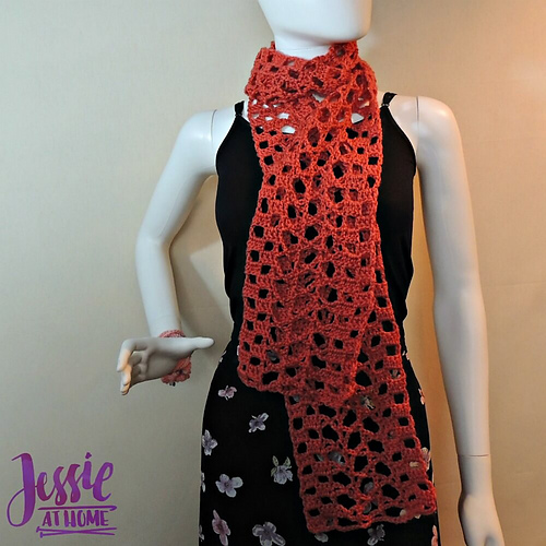 Trellis Scarf photo 3