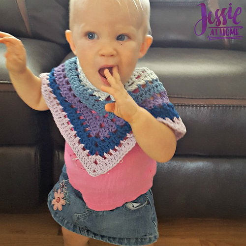 Evie Poncho photo 1