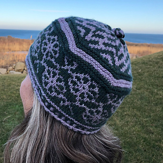 Wear this on your daily walk. The Floral pattern is Traveller's Joy from AlterKnit and is perfect for being on the move.