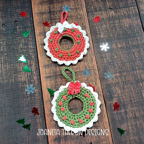 Christmas Tree Wreath Ornament photo 2