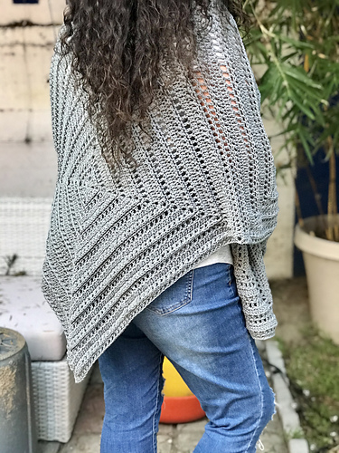 Lazy Diamond Boho Pocket Shawl photo 10