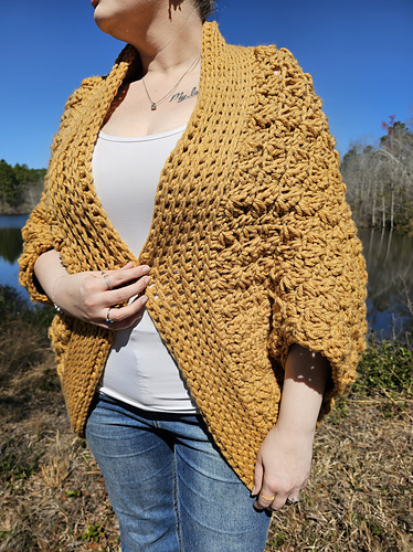 Ravelry: Chunky Dreamer Cardigan pattern by Anastasia R Smith