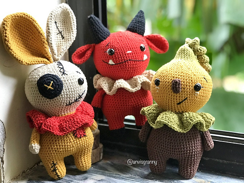Ravelry: Voodoo Bunny pattern by Joy PhamSontakke