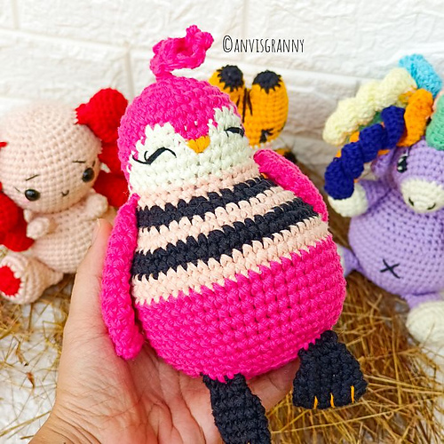 Ravelry: Roly Poly Penguin pattern by Joy PhamSontakke