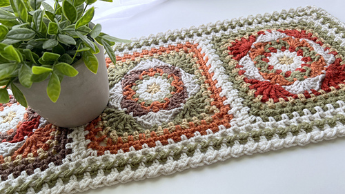 Dancing Diamond Table Runner