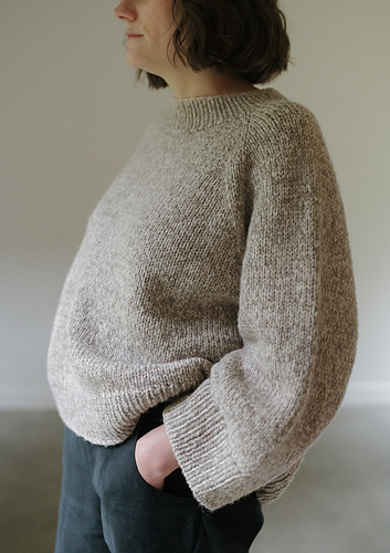 Roomy Raglan photo 7