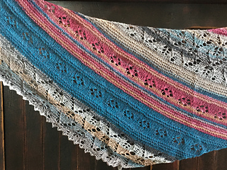 Dentelle de feuilles et de fleurs