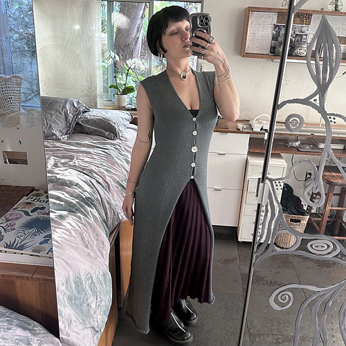 Lada Long Sleeveless Cardigan