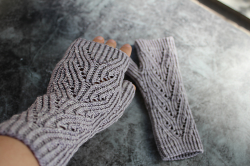pearl mitts