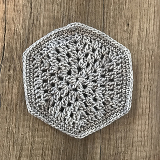 Week 6 Plain Hexie B in 802 Smokey Quartz