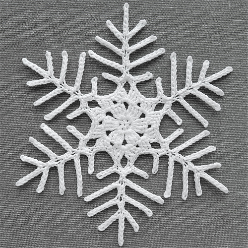 Ravelry: South Wind Snowflake pattern by Jessica Wifall
