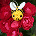 Bee keyring pattern 