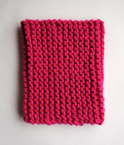 Wonder Woman Beanie + Cowl photo 4