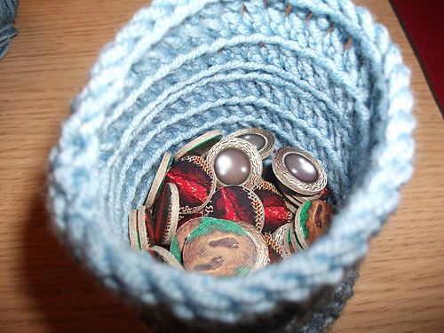 Crochet Drawstring Pouch Pattern photo 2