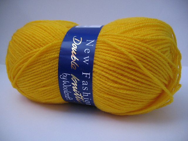 new fashion double knitting wool