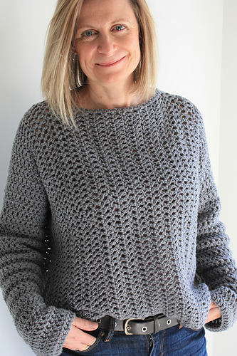 Ravelry: Tulip Time Easy Sweater pattern by KingAndEye