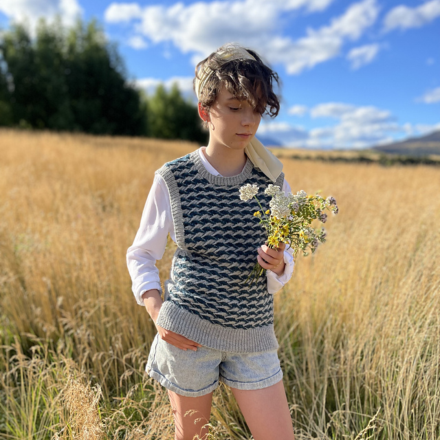Ravelry: Elise Vest pattern by Kiniki Knits