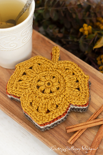 Atum Pattern Ravelry: Fancy Floral Fall Leaf Coasters pattern by Kirsten Holloway