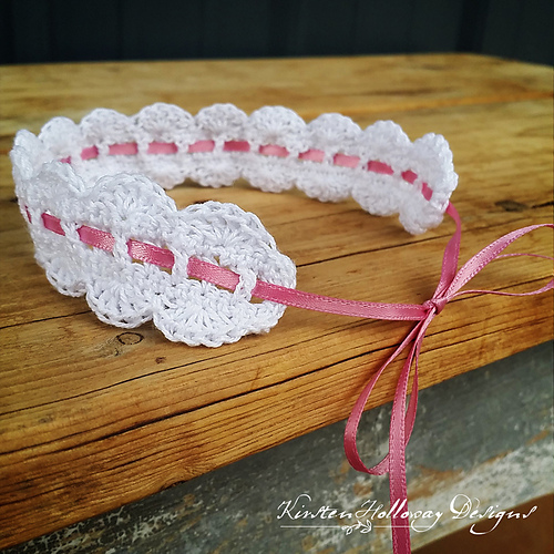 Scalloped Lace Baby Headband photo 7