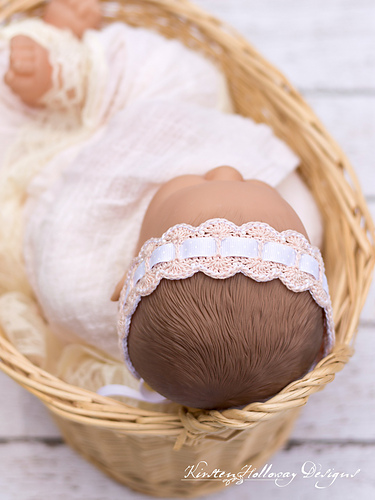 Scalloped Lace Baby Headband photo 5