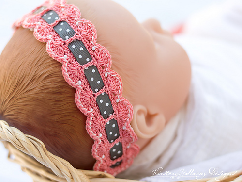 Scalloped Lace Baby Headband photo 4