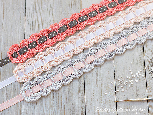Scalloped Lace Baby Headband photo 2