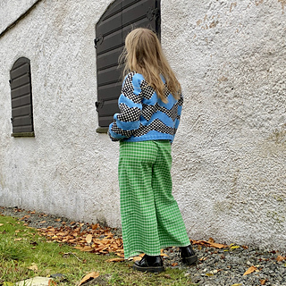 Ready Steady Sweater back