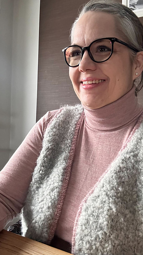 Gepard Teddy Dear in der Farbe 502 Blende Snefnug Farbe 7338 Mørk Rosa 