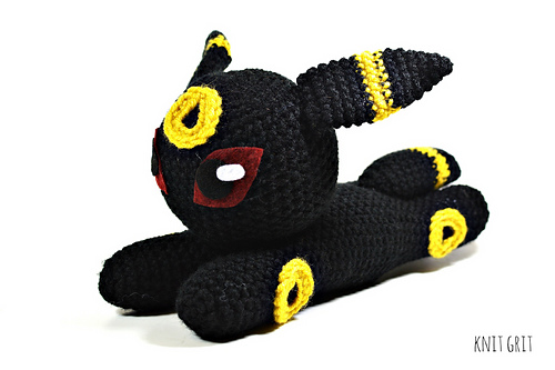 Umbreon Flat Cat Pokemon Amigurumi photo 3
