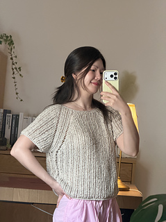 Size 2,  worn with about 20 cm positive ease 