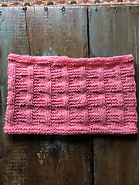 Sort'a Plaid Cowl