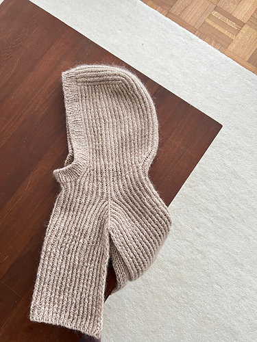 Hilla Genser - Knitters & Friends