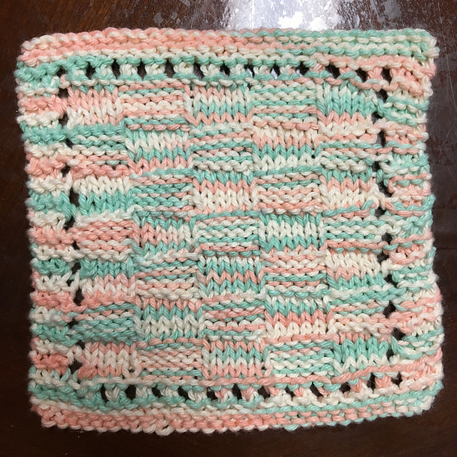 Ravelry Bordered Basket Weave Washcloth pattern by Lorrie Harding