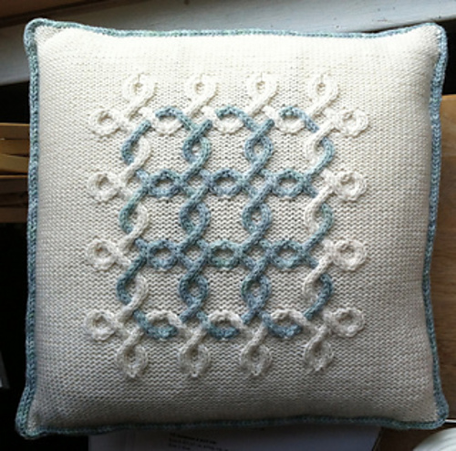 Ravelry: Kolam pattern by Suzanne Bryan