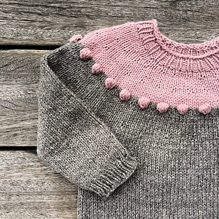 Ravelry: Pearls-on-a-string Sweater pattern by Pernille Larsen