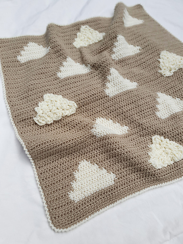 Ravelry: Fluffy Cloud Baby Blanket pattern by Knot and Twist