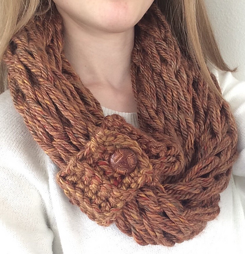Hvordan strikke skjerf med armene (Arm Knit Scarf) - 2015 Kristin Kreates