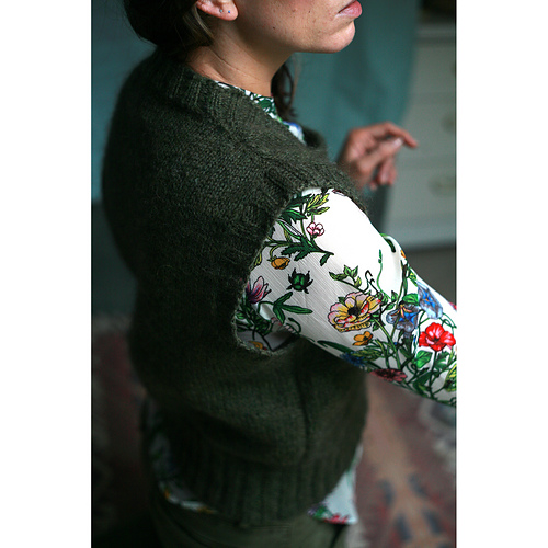 Ravelry: Gan pattern by Ailbíona McLochlainn