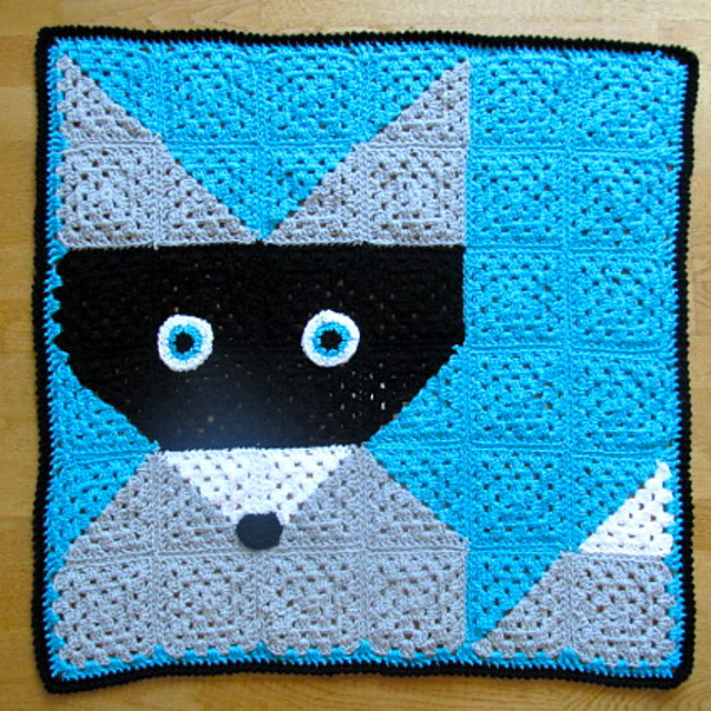 Ravelry: LBK63's "What Does the Raccoon Say?" Baby Blanket