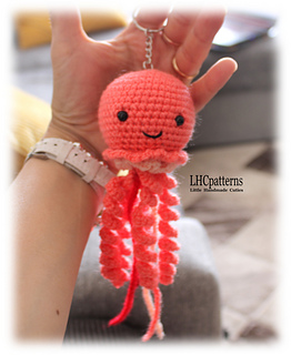 Crochet Jellyfish Keychain Pattern