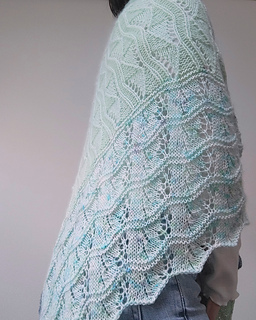 Ravelry: sazanami_shawl pattern by Chie Torii